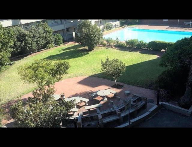 1 bed property to rent in CAPE TOWN CITY CENTRE